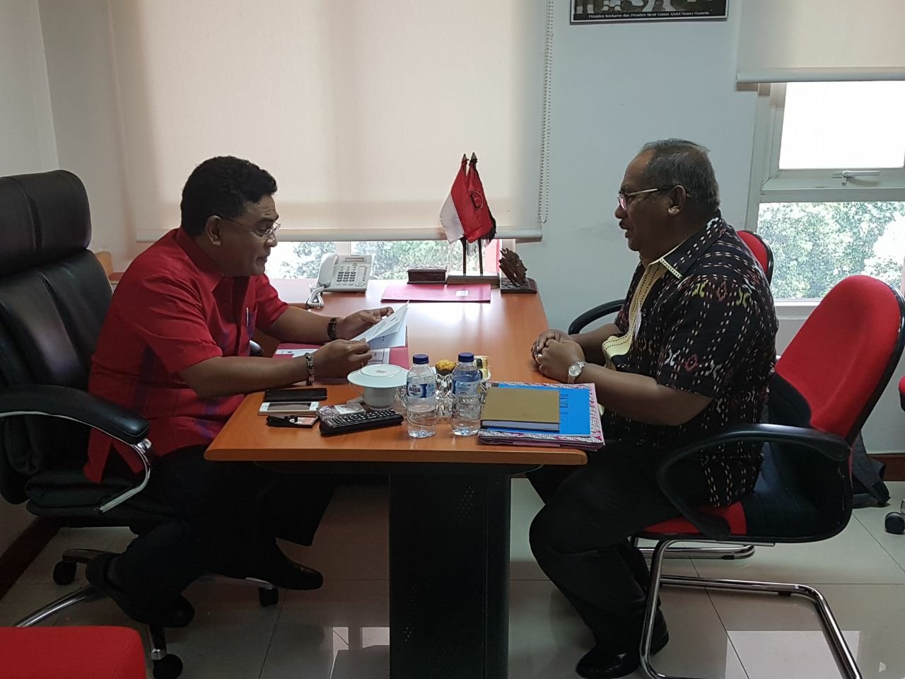 Ketua DPP Hugo Parera melakukan wawancara dengan Ndara Tanggu